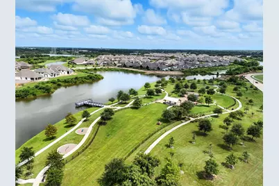 529 Water Street, Webster, TX 77598 - Photo 2