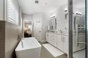 813 Ashland St, Houston, TX 77007 - Photo 24