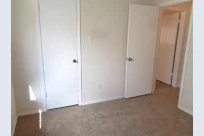 13919 Tower Point Drive, Sugar Land, TX 77498 - Photo 10