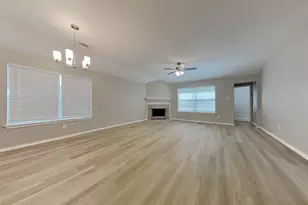 26925 Carriage Manor Ln, Kingwood, TX 77339 - Photo 2