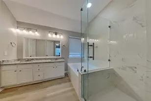 26925 Carriage Manor Ln, Kingwood, TX 77339 - Photo 10