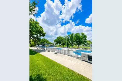 6018 Collingsworth Street #1, Houston, TX 77026 - Photo 20
