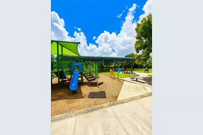 6018 Collingsworth Street #1, Houston, TX 77026 - Photo 18