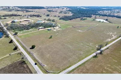 2760 County Road 117, Giddings, TX 78942 - Photo 8