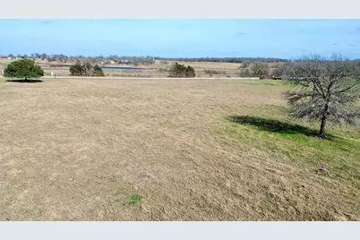 2760 County Road 117, Giddings, TX 78942 - Photo 4