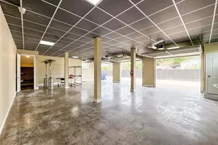 3115 County Rd 58, Manvel, TX 77578 - Photo 40