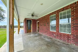 3115 County Rd 58, Manvel, TX 77578 - Photo 16