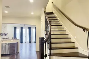 1315 Asbury St, Houston, TX 77007 - Photo 8