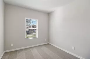 18334 Lndg Mdws Ln, New Caney, TX 77357 - Photo 12