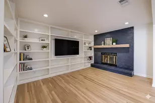 4117 Pinon Dr, Houston, TX 77092 - Photo 4