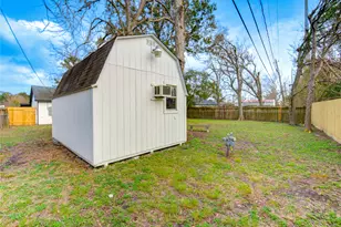 4117 Pinon Dr, Houston, TX 77092 - Photo 40