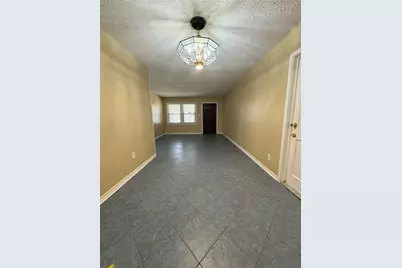 106 Barracuda Avenue, Galveston, TX 77550 - Photo 2