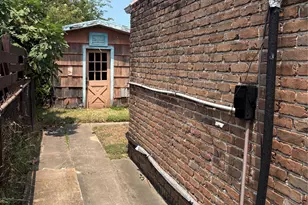 106 Barracuda Ave, Galveston, TX 77550 - Photo 26