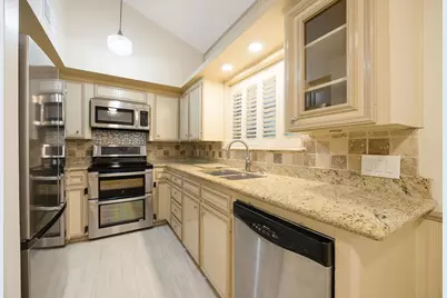 1856 S Gessner Road, Houston, TX 77063 - Photo 8