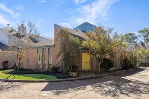 1856 S Gessner Rd, Houston, TX 77063 - Photo 24