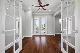 9761 Westview Dr, Houston, TX 77055 - Photo 18