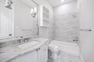 9761 Westview Dr, Houston, TX 77055 - Photo 28