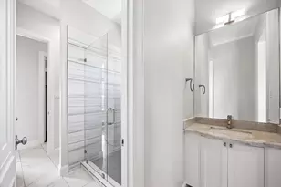 9761 Westview Dr, Houston, TX 77055 - Photo 26