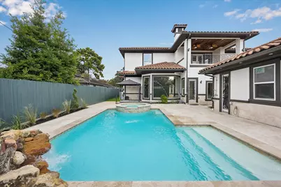 9761 Westview Drive, Houston, TX 77055 - Photo 30