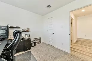 2621 Mackinac Bay Dr, Texas City, TX 77568 - Photo 32