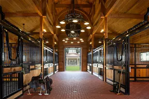 6 W Rivercrest Dr, Houston, TX 77042 - Photo 44