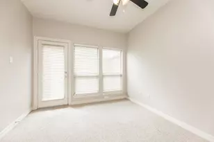 3898 Center St, Houston, TX 77007 - Photo 8