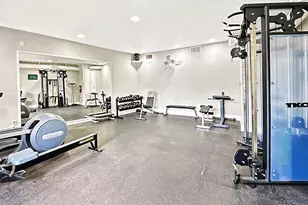 2100 Tanglewilde St, Houston, TX 77063 - Photo 24