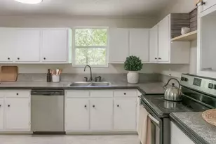 234 Lakeview Dr, Onalaska, TX 77360 - Photo 4