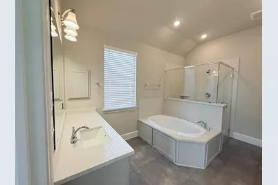4934 Dickens Landing Drive, League City, TX 77573 - Photo 12