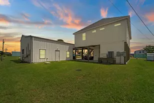 29 Rabbit Dr, Port O'Connor, TX 77982 - Photo 18