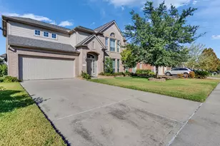 9915 Valance Way, Conroe, TX 77385 - Photo 2
