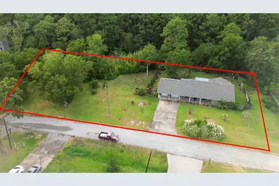 2117 Pecan Street, Dickinson, TX 77539 - Photo 2