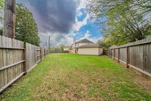 20834 Rivershire Ln, Houston, TX 77073 - Photo 42