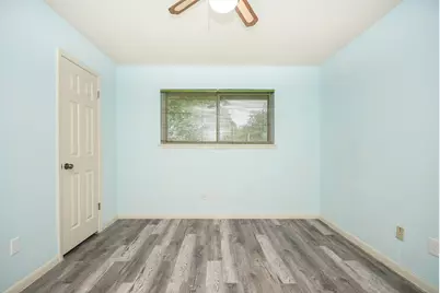 11915 N Hanworth Drive, Houston, TX 77031 - Photo 28