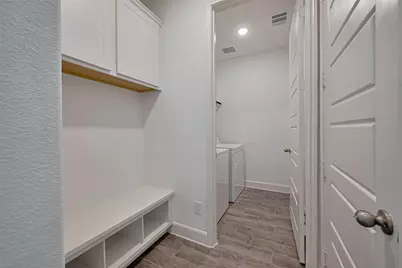 13415 Golden Isle Drive, Texas City, TX 77568 - Photo 18