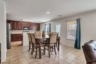 6902 Oleander Grove Way, Houston, TX 77049 - Photo 10