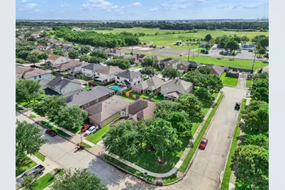 6902 Oleander Grove Way, Houston, TX 77049 - Photo 34