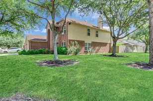 6902 Oleander Grove Way, Houston, TX 77049 - Photo 32
