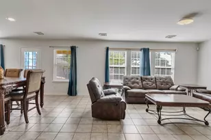 6902 Oleander Grove Way, Houston, TX 77049 - Photo 8