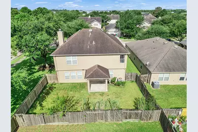 6902 Oleander Grove Way, Houston, TX 77049 - Photo 38