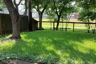2015 Shorewood Ln, Sugar Land, TX 77479 - Photo 44