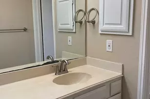 2015 Shorewood Ln, Sugar Land, TX 77479 - Photo 26