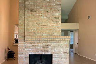 2015 Shorewood Ln, Sugar Land, TX 77479 - Photo 16