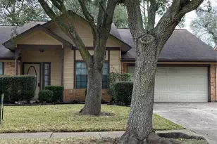 2015 Shorewood Ln, Sugar Land, TX 77479 - Photo 1