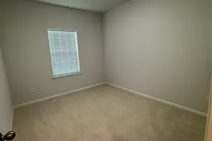 13301 Villa Sola Dr, La Marque, TX 77568 - Photo 16