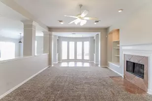 5705 Emerald Brook Ln, League City, TX 77573 - Photo 6