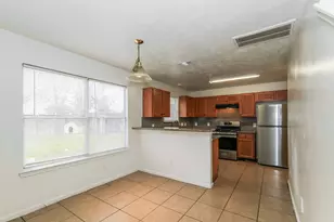 8735 Texas Acorn Ave, Houston, TX 77078 - Photo 2