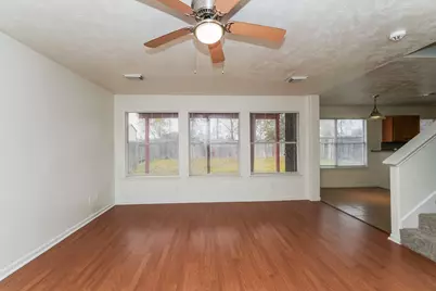 8735 Texas Acorn Avenue, Houston, TX 77078 - Photo 4