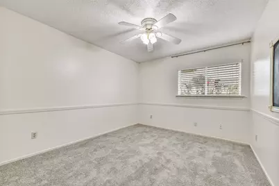 508 E Castle Harbour Drive, Friendswood, TX 77546 - Photo 24
