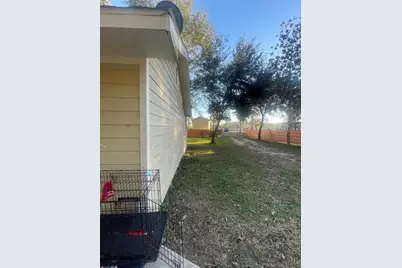 397 County Road 379, Cleveland, TX 77328 - Photo 4